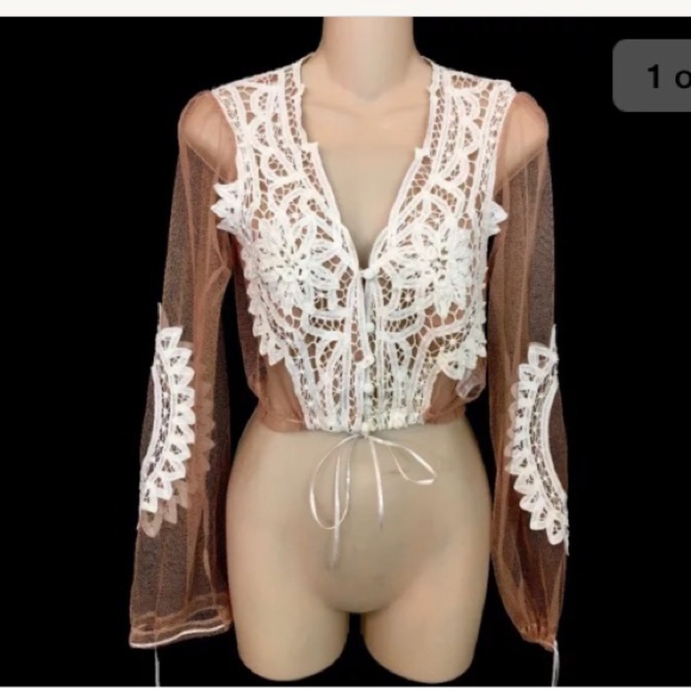 For Love and Lemons top 🍋
